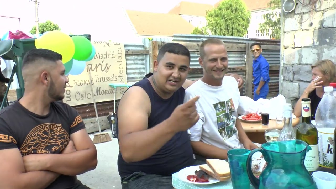 Oslava u Zemanovcov, Sára narodeniny 17 rokov :-)