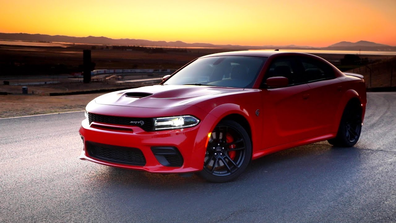 2020 Dodge Charger SRT Hellcat Widebody Running Footage