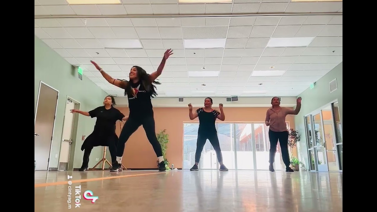 Cumbia sampuesana - Aniceto Molina ( coreografía - cintyag )