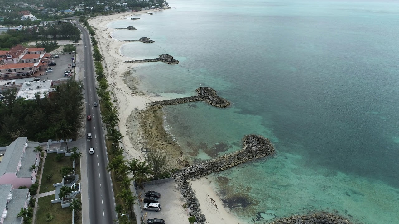 SAUNDERS BEACH - NASSAU, BAHAMAS