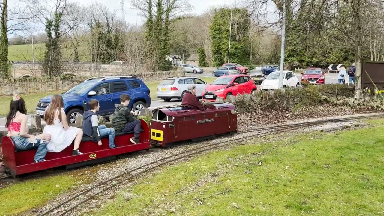 D1015 'Western Champion' - Dragon Miniature Railway