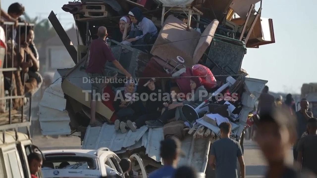 As thousands of Palestinians flee Gaza City, many escape with none or few of their belongings