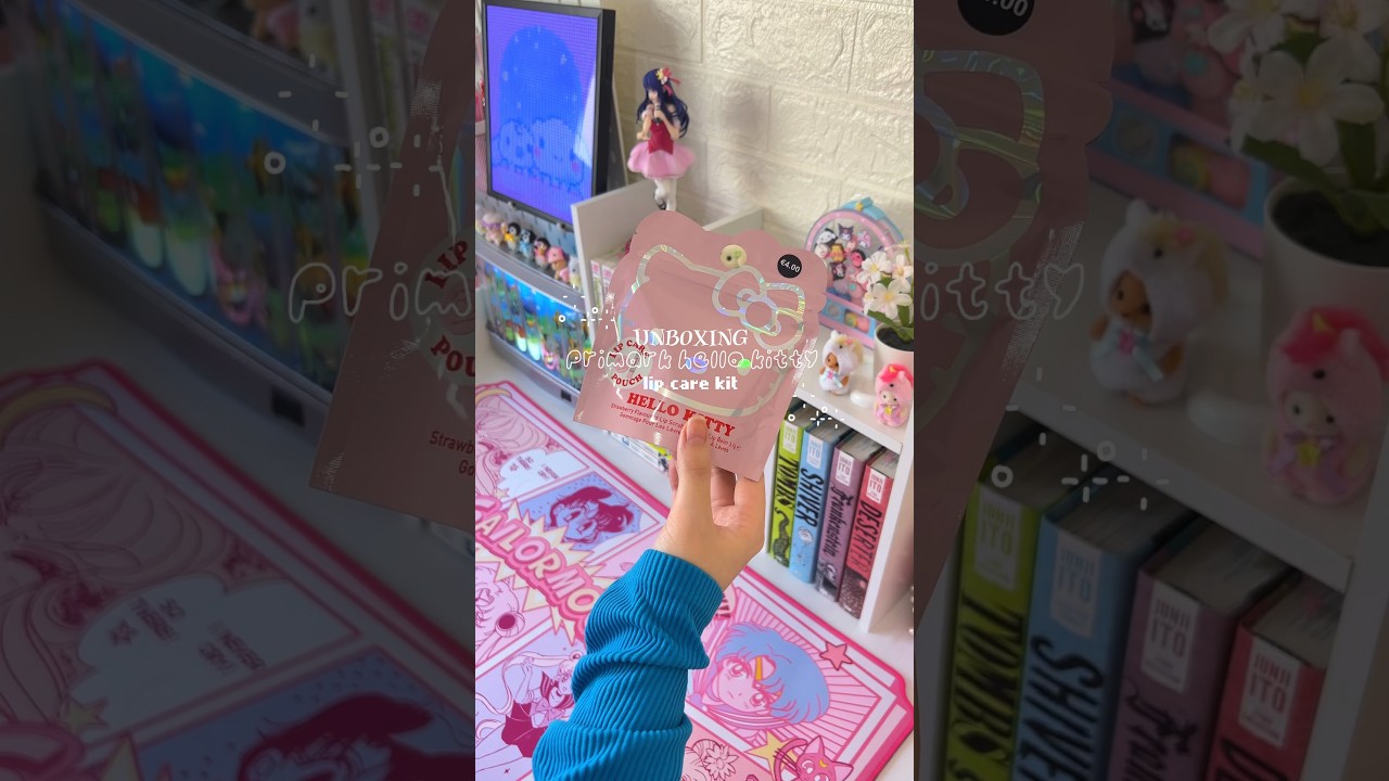 hello kitty primark collection! 🎀 #unboxing #kawaii #cute #makeup #sanrio #pink #aesthetic #asmr