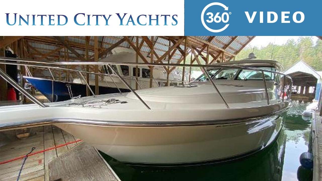 Tiara Yachts 4200 Express 2004