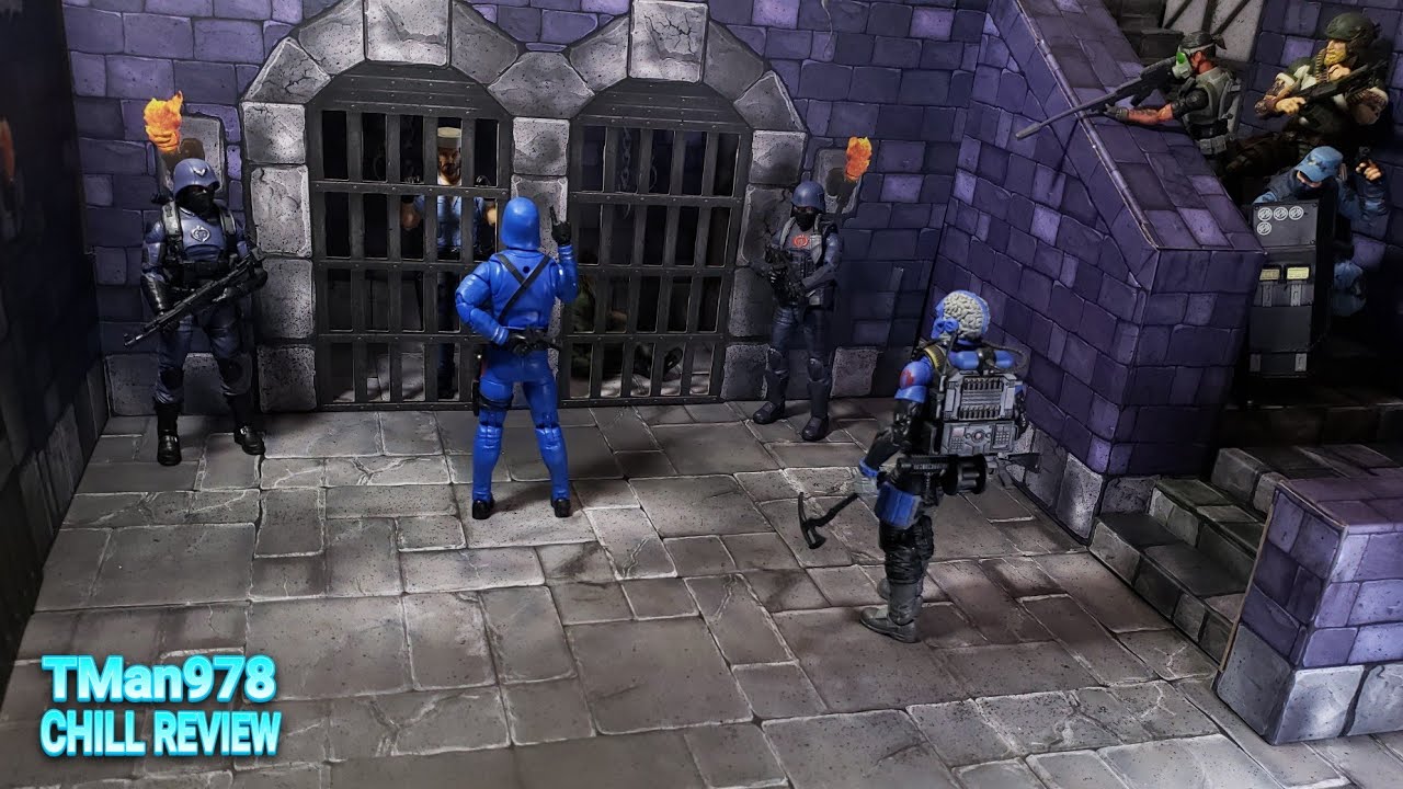 Extreme-Sets 1:12 Castle Pop-Up Diorama & Suit Display Pack CHILL REVIEW
