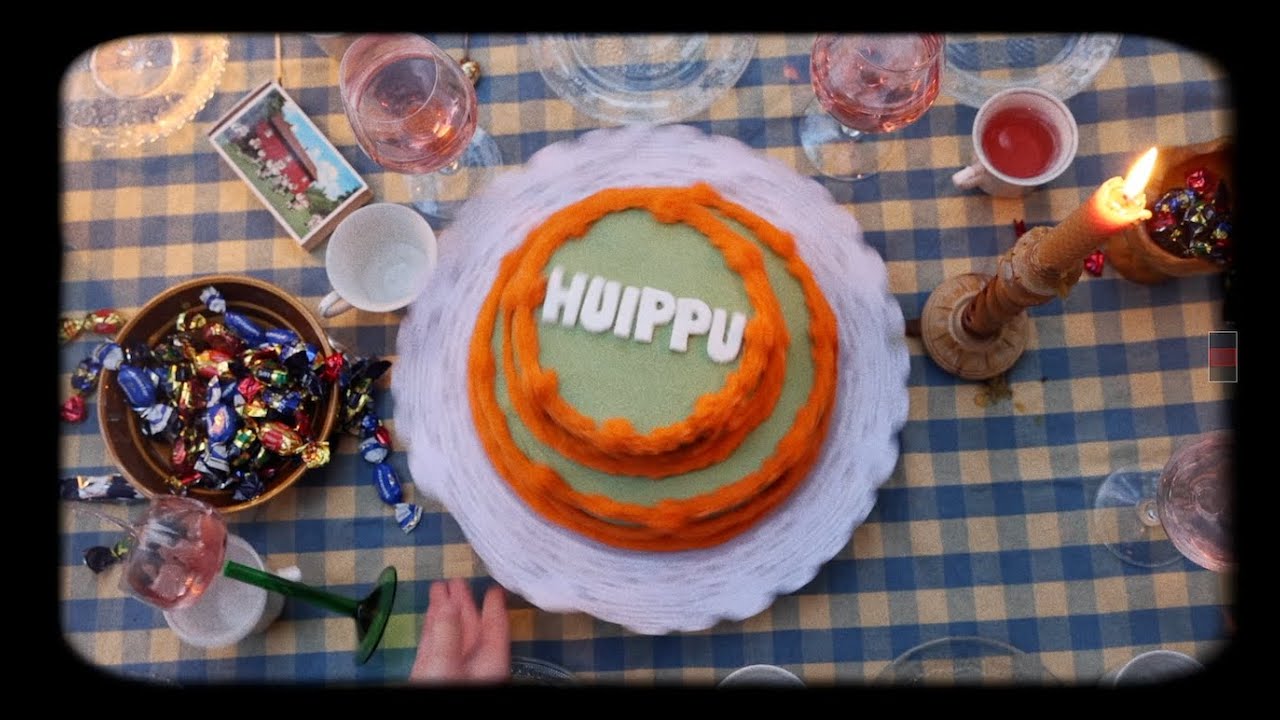 Huippu - Haipakka Music Video (experimental vertical)