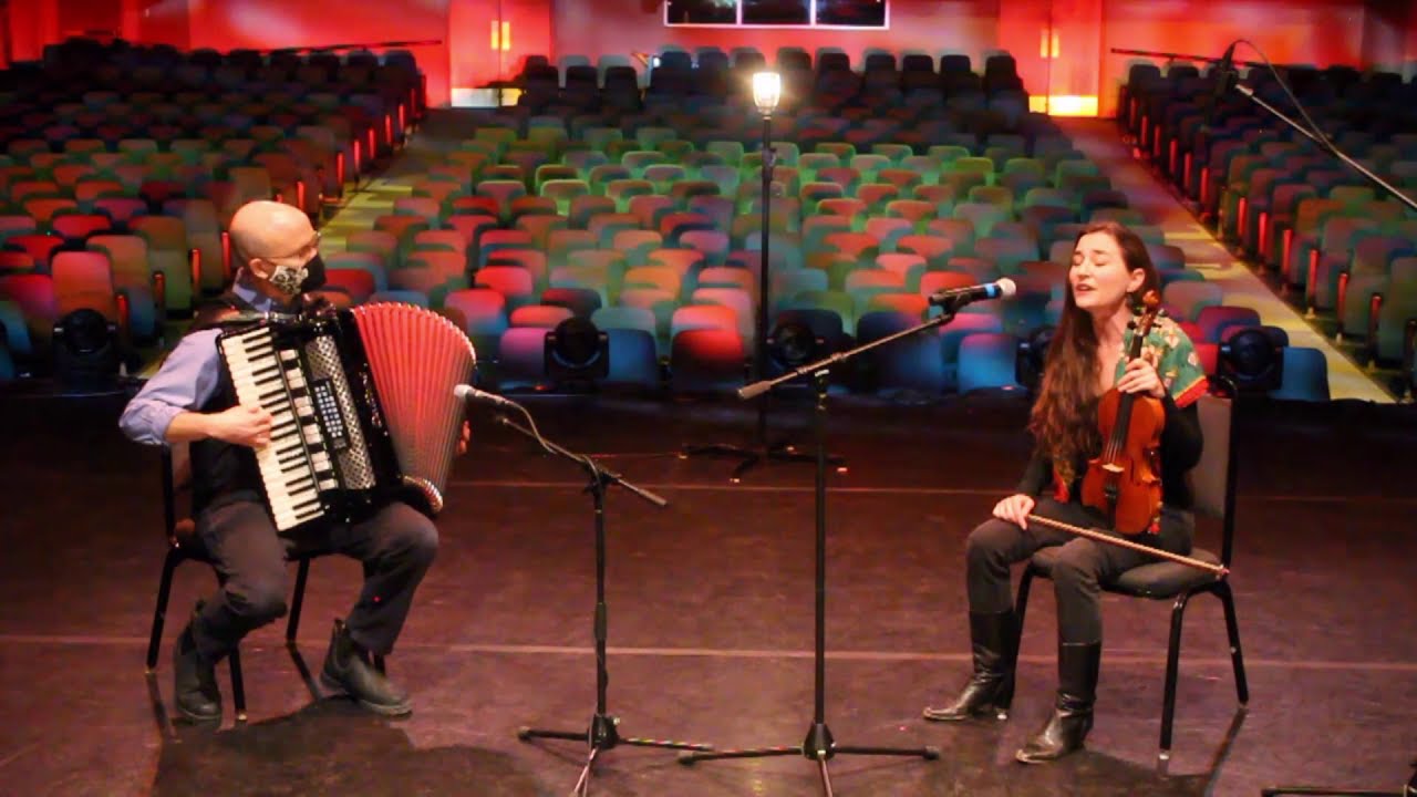Ghost Light Sessions: Willa Roberts and Char Rothschild