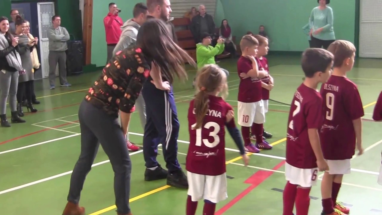 CZ8-Mikołajkowy Turniej dla Rocznika 2010-Kudełek z Liskami z Olszyny-O III miejsce-Rzuty Karne