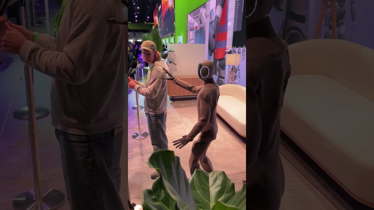 1X NEO #NVIDIA #GTC25 #humanoidrobot demo