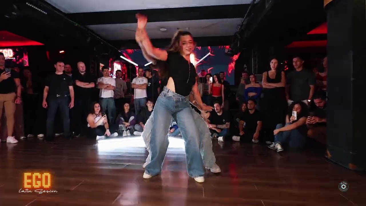 🎶 Jalil Lopez - Más Bella 🎶 | Borja & Lydia