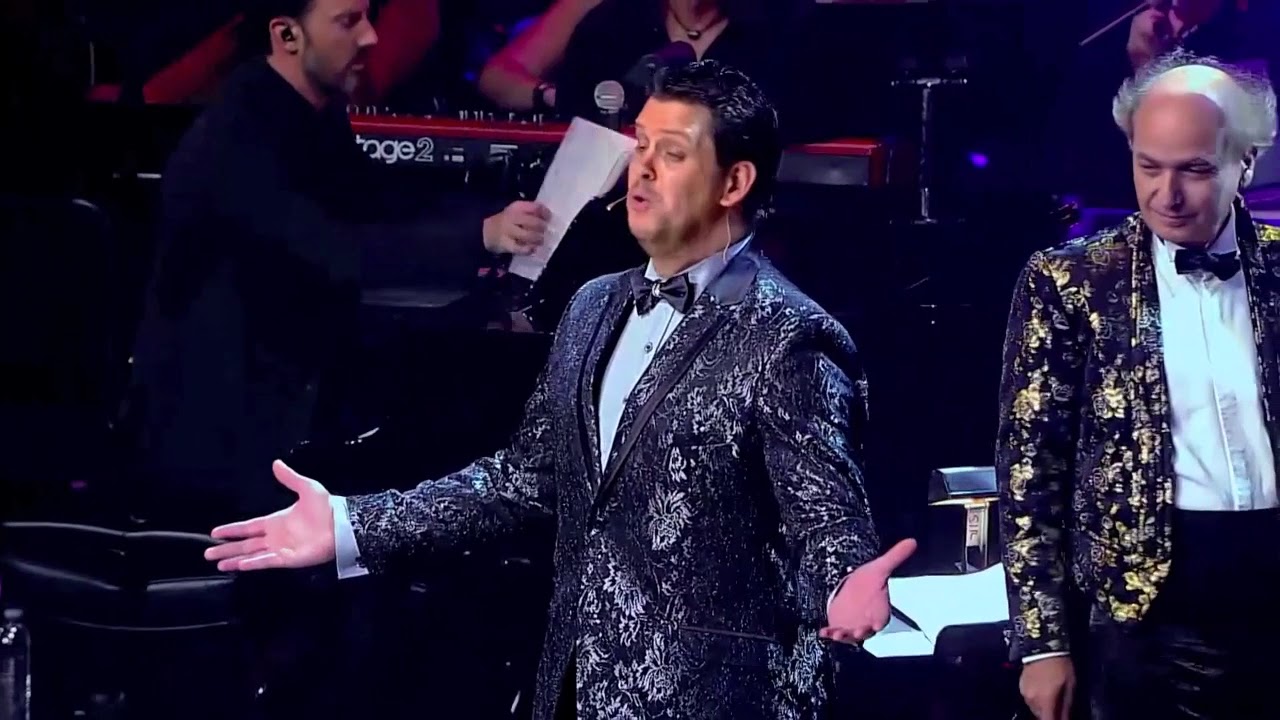 LA MUSA AWARDS 2016 Posthumous inductee Mariano Mores medley performed by Gabriel Mores