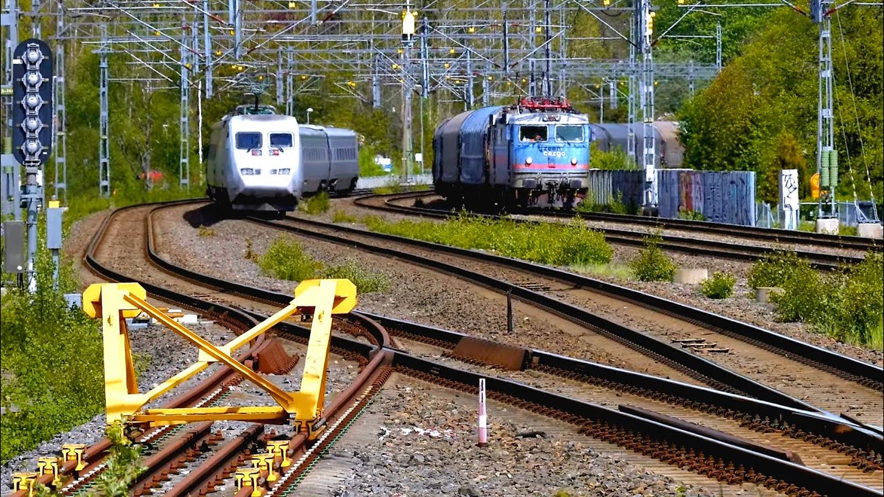 Tågsommar vid Stenkullen Station i Lerums Kommun