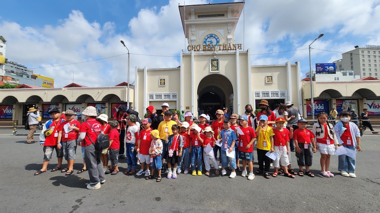 ZooDay _ Tour Chợ Bến Thành - Water Bus - Thảo Cầm Viên với ABC Thu Thua English Center