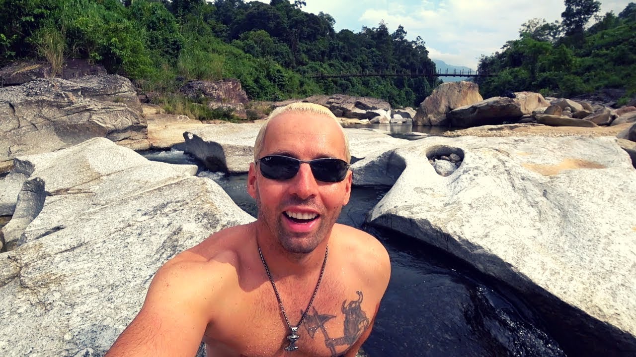 Vietnam's Mountain Paradise 🇻🇳