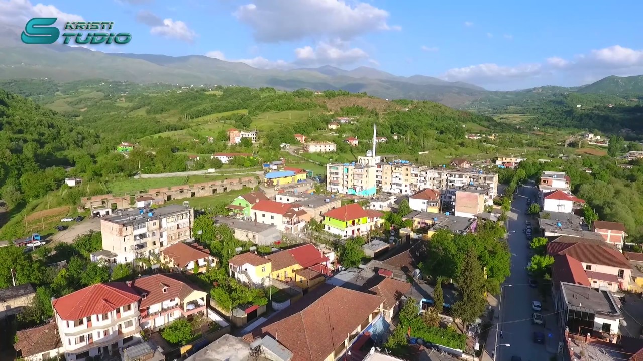 Bashkia Klos. pamje me dron nga qyteti klos 2017