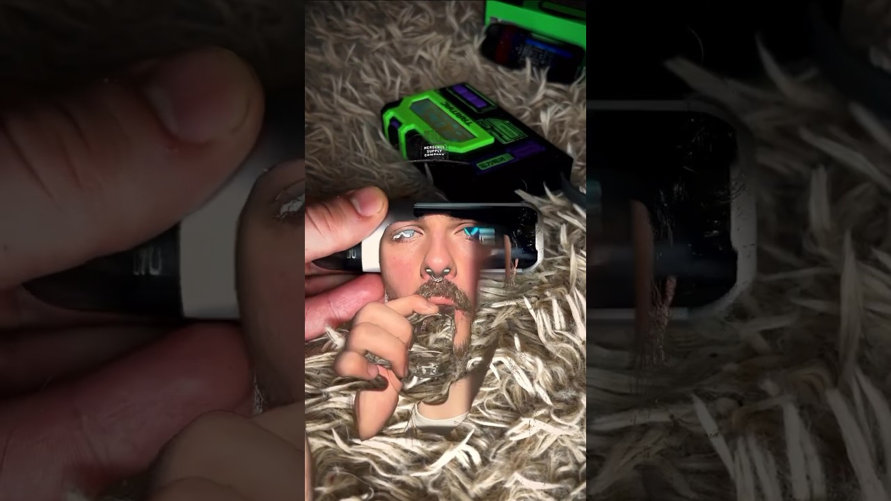 Luxe XR Max Pod System by Vaporesso
