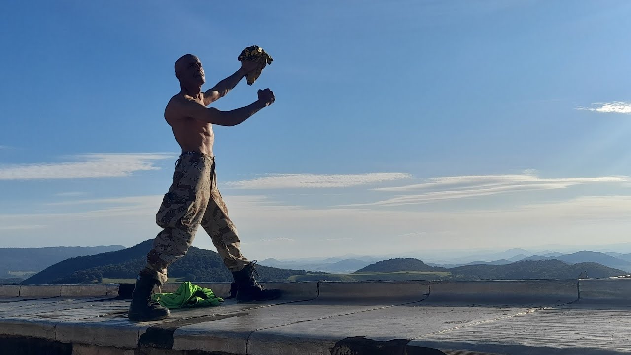 السلام عليكم ورحمه الله علال الرجولة