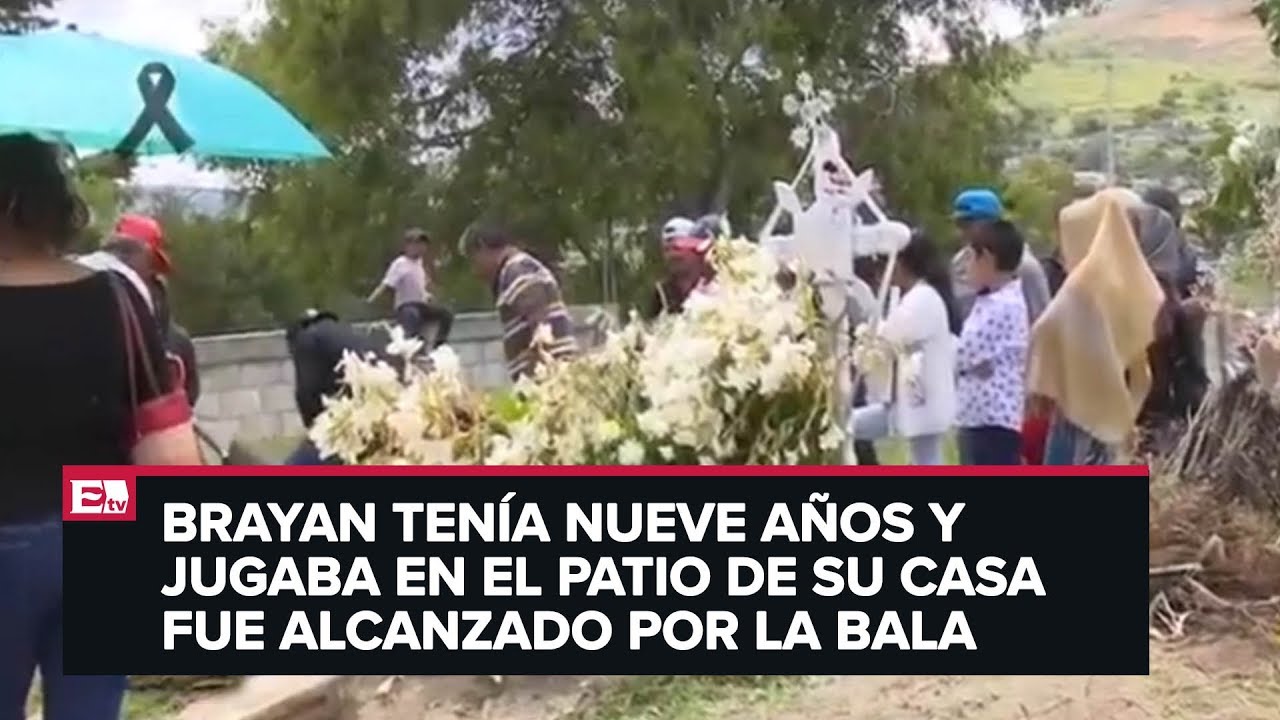 Dan último adiós a niño que murió por una bala perdida en Puebla