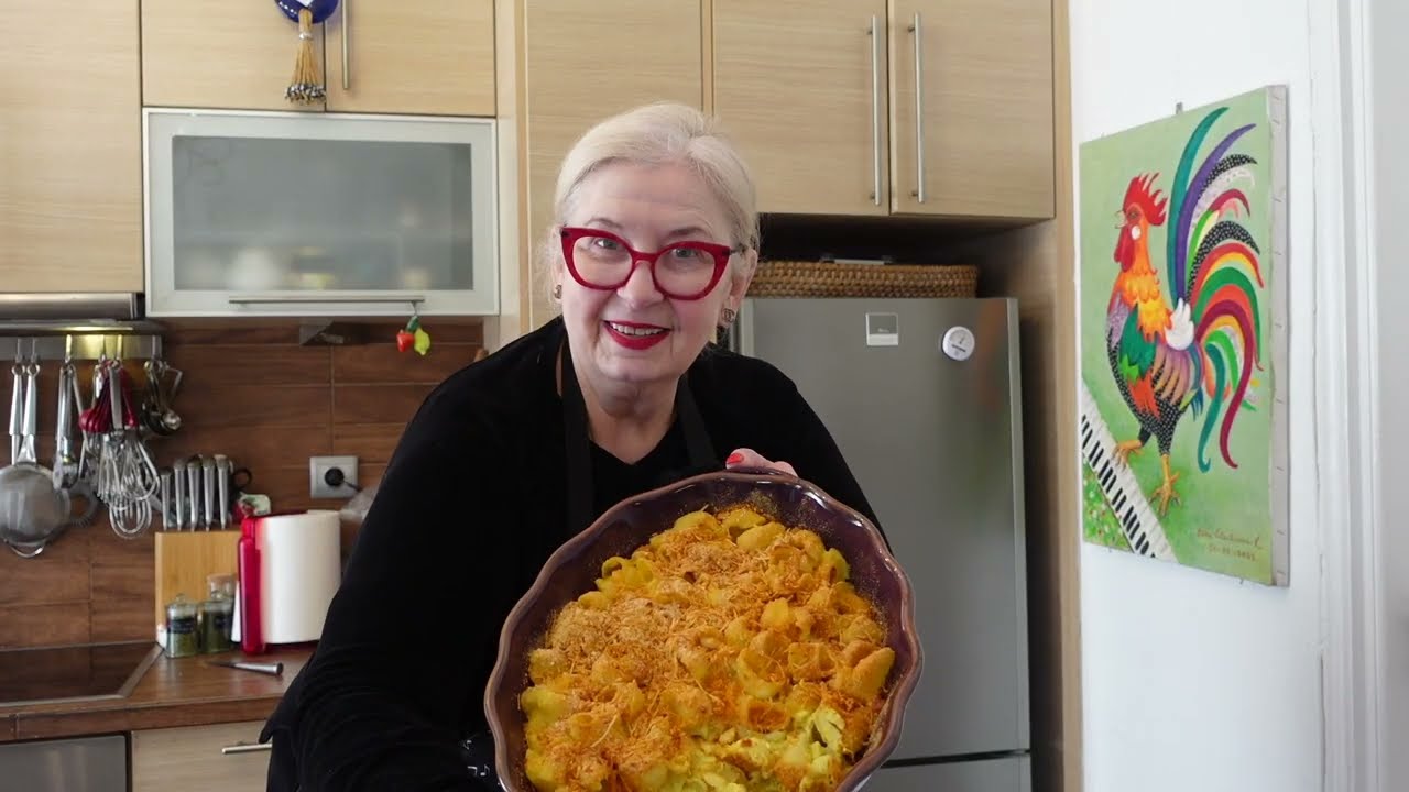 Запеченные макароны с сыром | Макароны с нежным греческим сыром, от которого невозможно оторваться |
