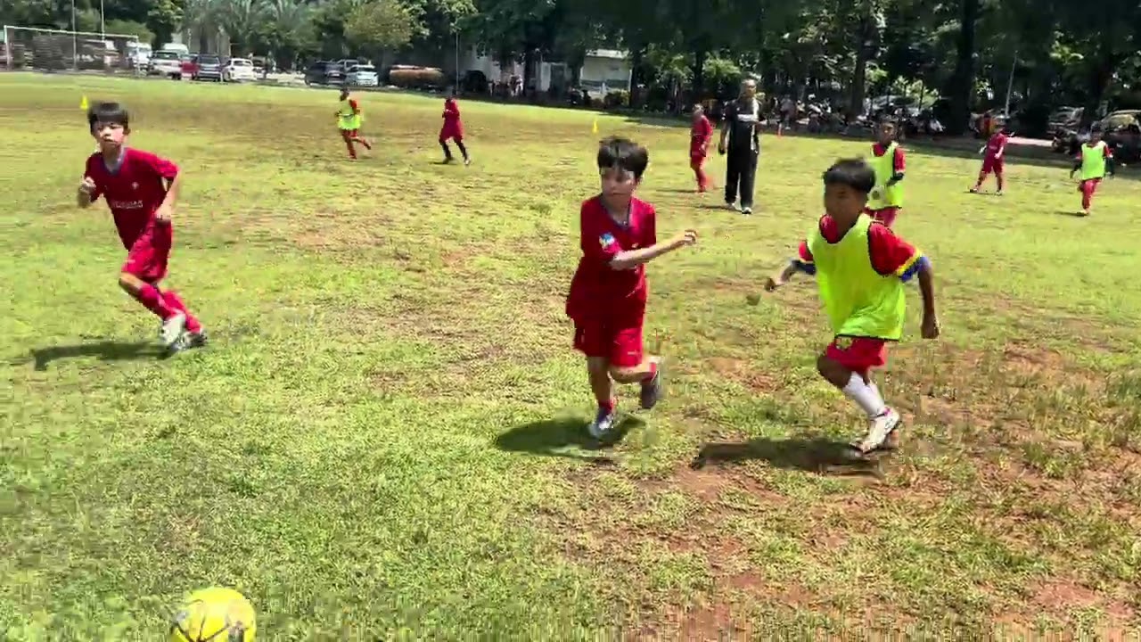 Friendly match 1 BSS Senayan vs Bintang Ragunan
