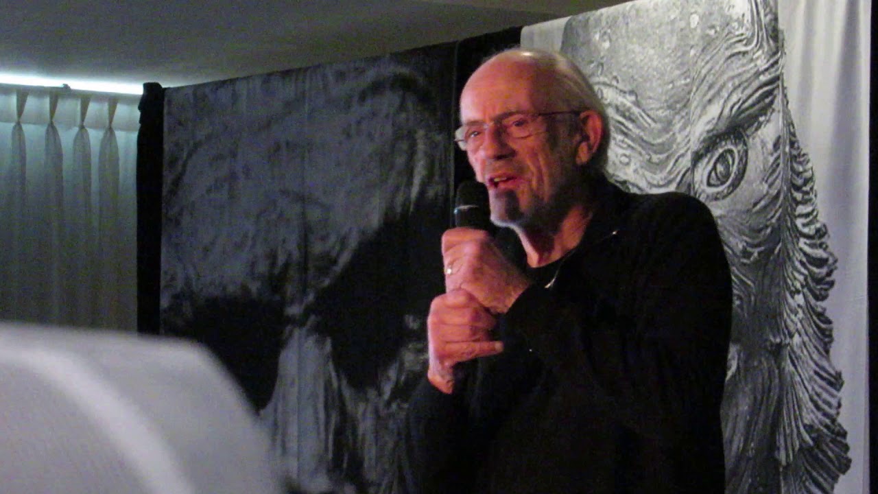 Christopher Lloyd talks about his love for Uncle Fester Addams