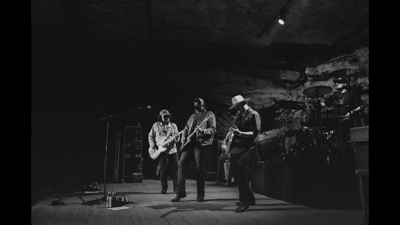 49 Winchester - The Wind (Live at The Caverns)