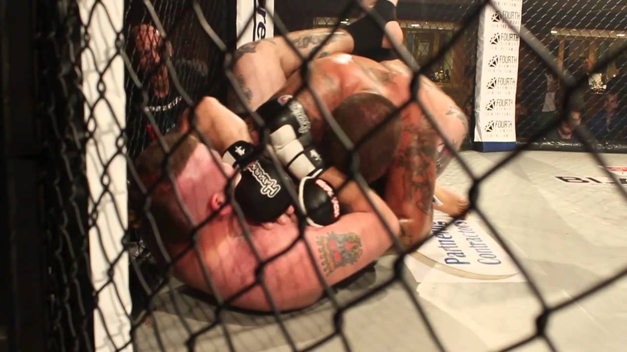 BCMMA#4 22.09.13 Simon Main Vs Josh Christenbury - Semi Pro Heavyweight Contest