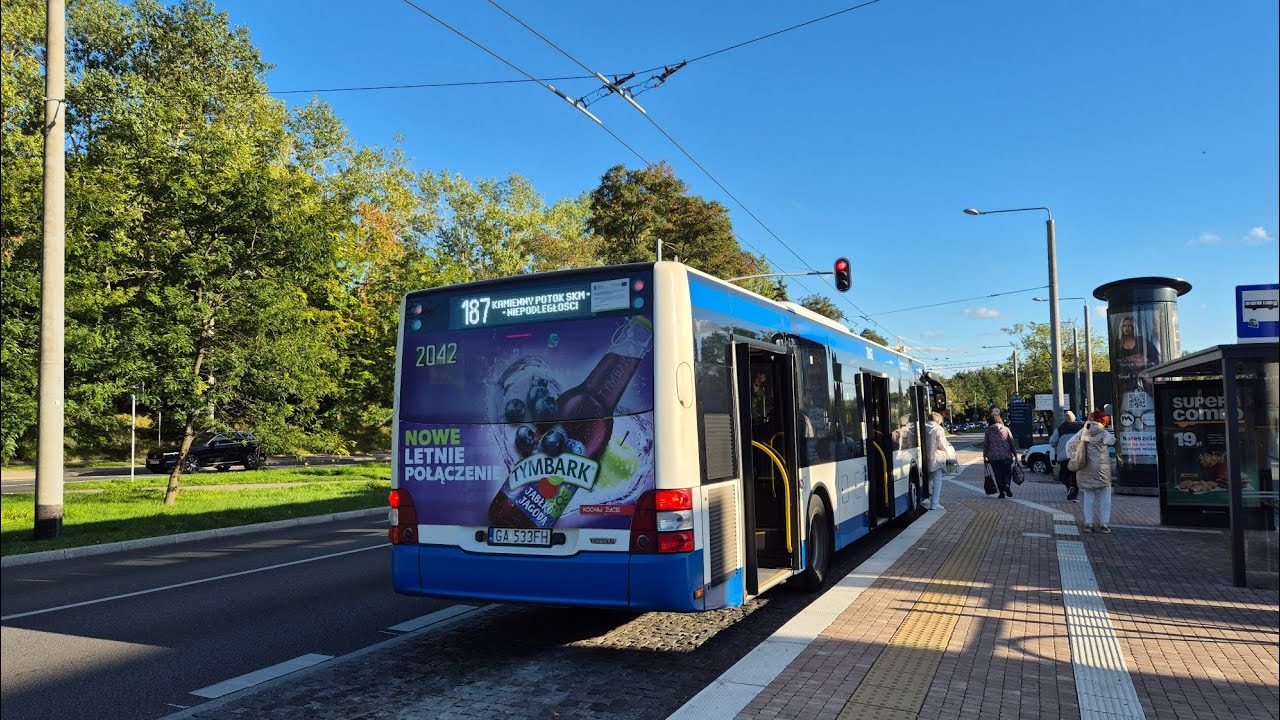 [PKM Gdynia] MAN NL283 Lion's City #2042 - linia 187, kierunek Kamienny Potok SKM-Niepodległości