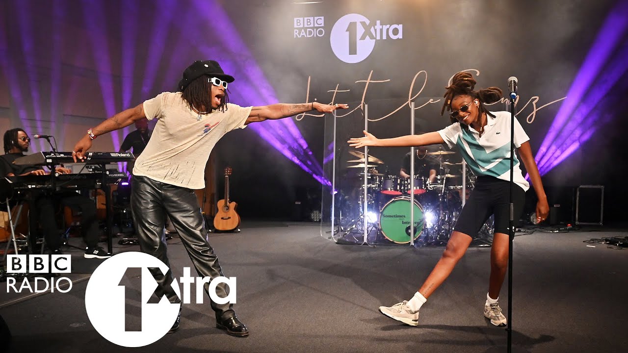 Little Simz - Point And Kill ft. Obongjayar in the 1Xtra Live Lounge