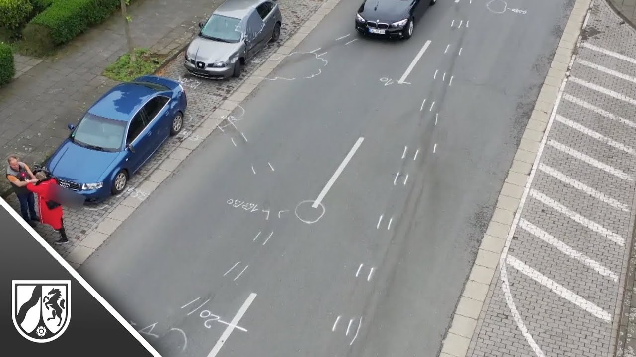 Autorennen in Moers - unbeteiligte Frau stirbt im Krankenhaus