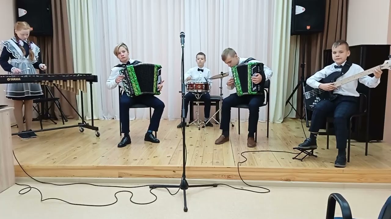 А.Петров, вальс из к/ф 