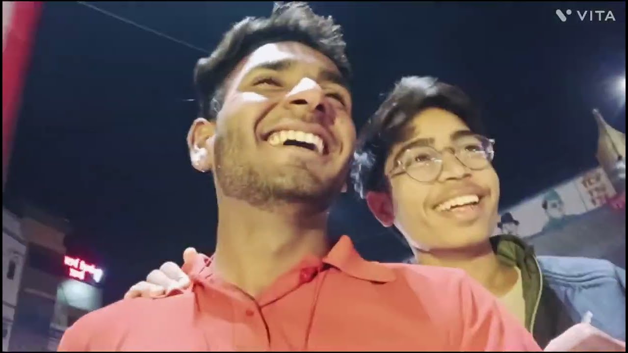 Bhai police se bachte bachte 🤣🤣💟 #viral #comedy #new 
