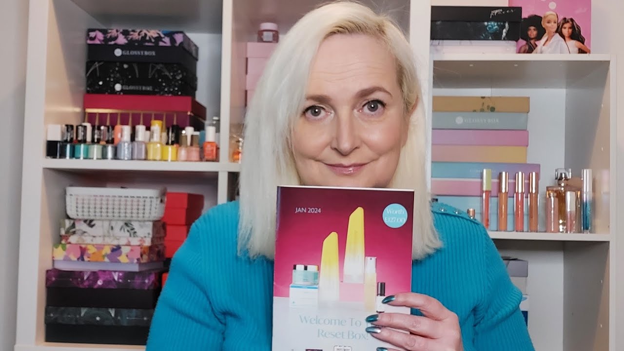 Unboxing - TOYL Beauty Box - January 2024 - worth £127.00 - Spa Reset Edition