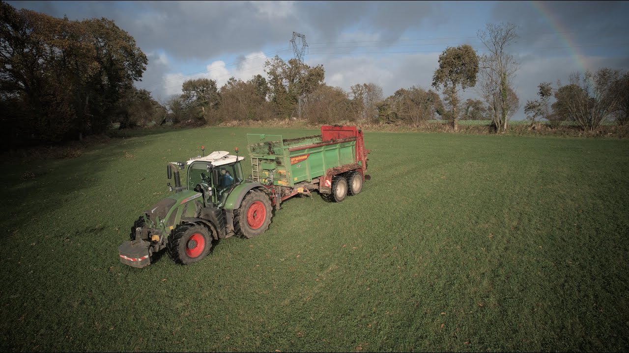 Suivez moi pendant 48h avec ce bel épandeur à table Strautmann VS2005 au fumier avec le Fendt 724💨