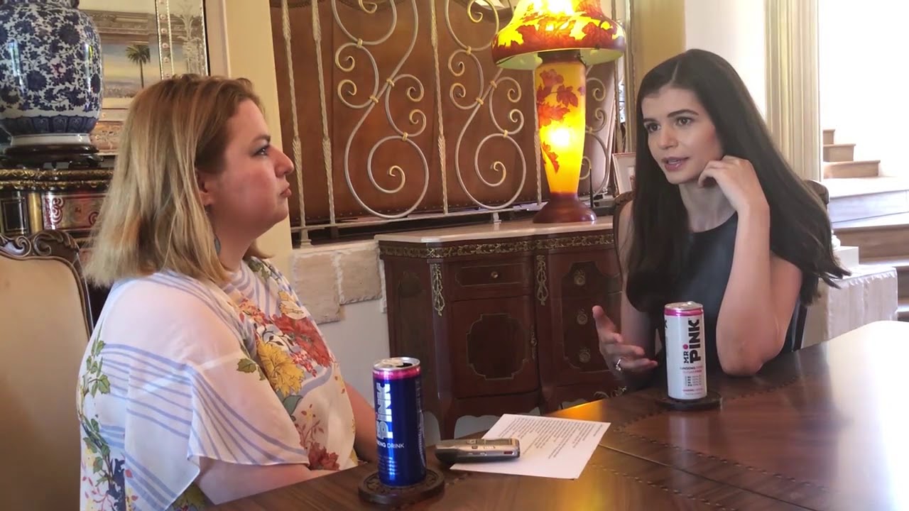 Interviu în exclusivitate cu Monica Gabor în Malibu, Los Angeles