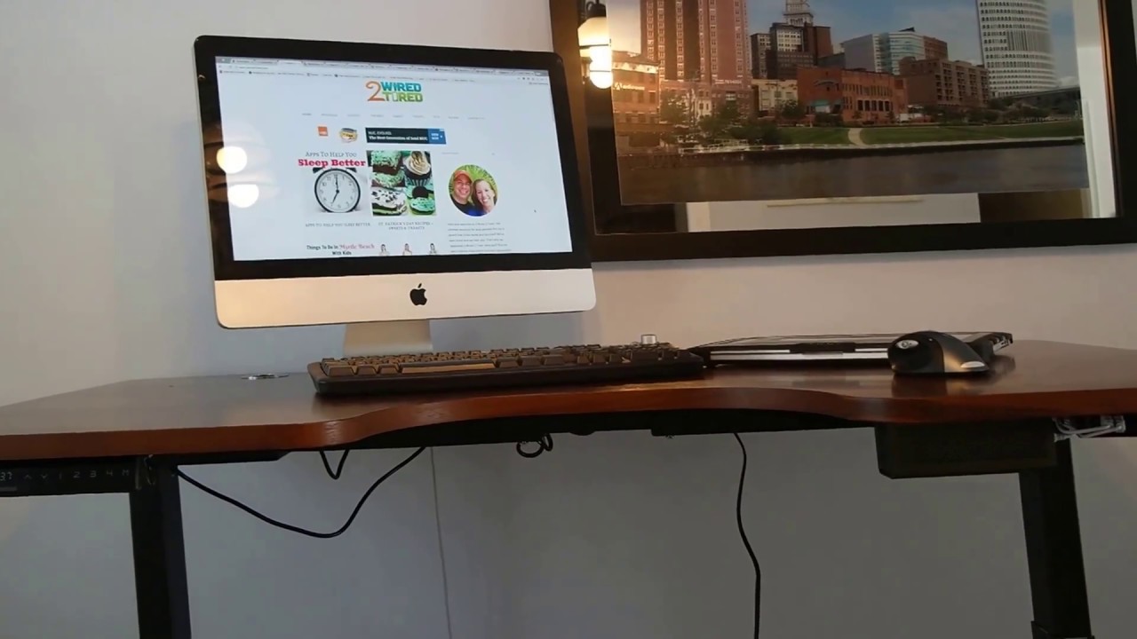 You Need This Standing Desk - Autonomous SmartDesk 2 Review