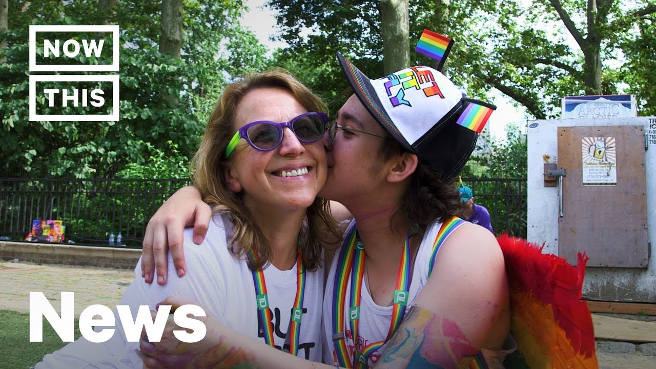 Youth Pride Event Unites 10,000 Queer Kids, Families, & Allies | NowThis