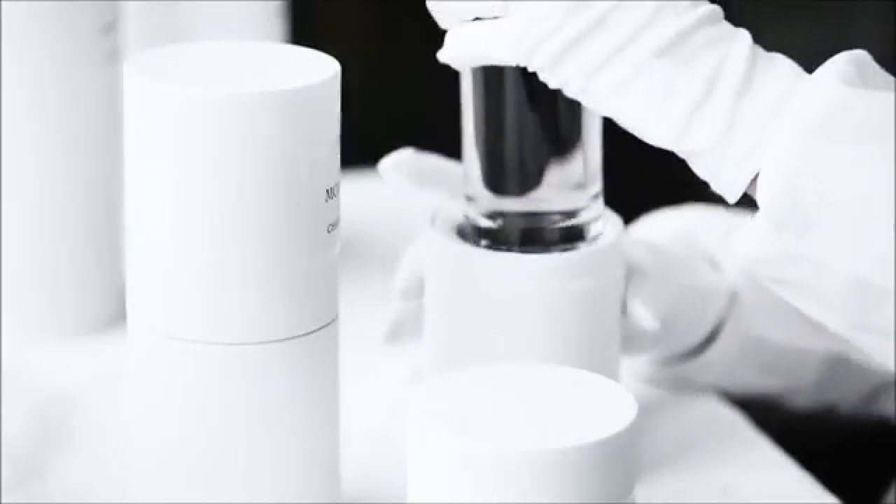 Gris Montaigne (La Collection Priv&eacute;e Christian Dior)