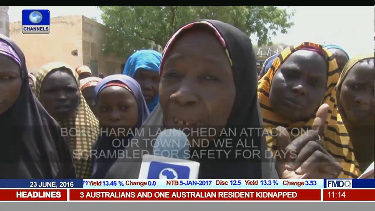 Rehabilitating IDPs: Displaced Persons Receive Relief Materials In Yobe