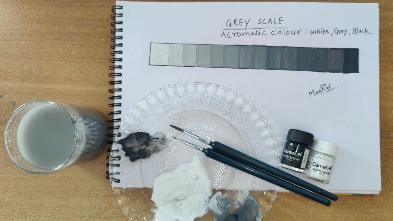How to make a grey scale/ Acromatic colour scheme 