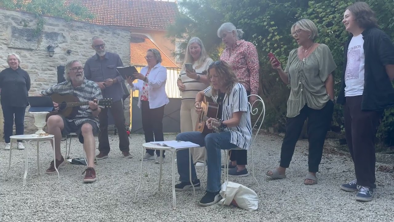 Here is another video from the songwriters class in France with Michelle Malone. 