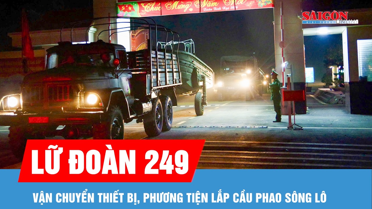 Gấp rút lắp cầu phao sông Lô phục vụ nhân dân đi lại dịp tết
