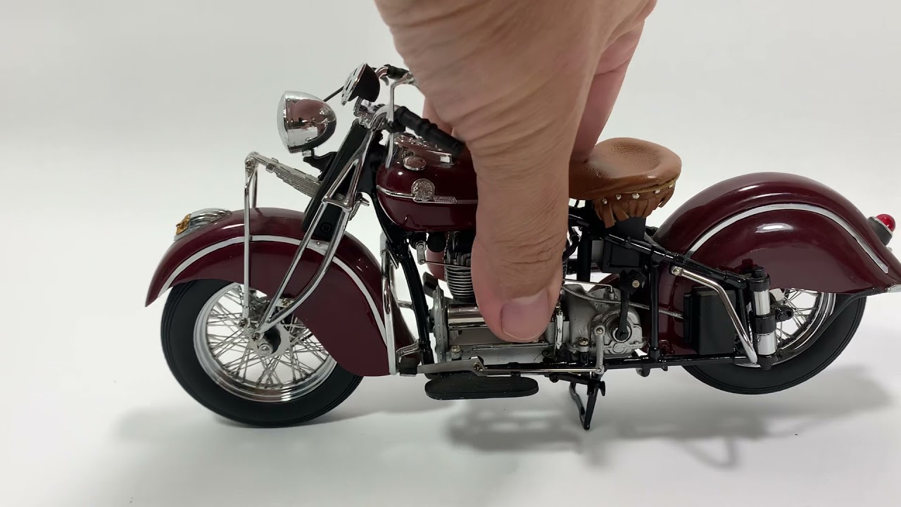 FRANKLIN MINT 1942 INDIAN MOTORCYCLE MODEL 442 1:10 SCALE DIE CAST #INDIAN #franklinmint #vintage