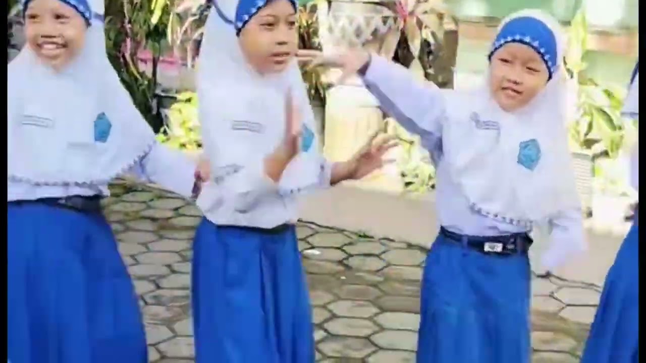 PROFIL MADRASAH MI BAHRUL ULUM 