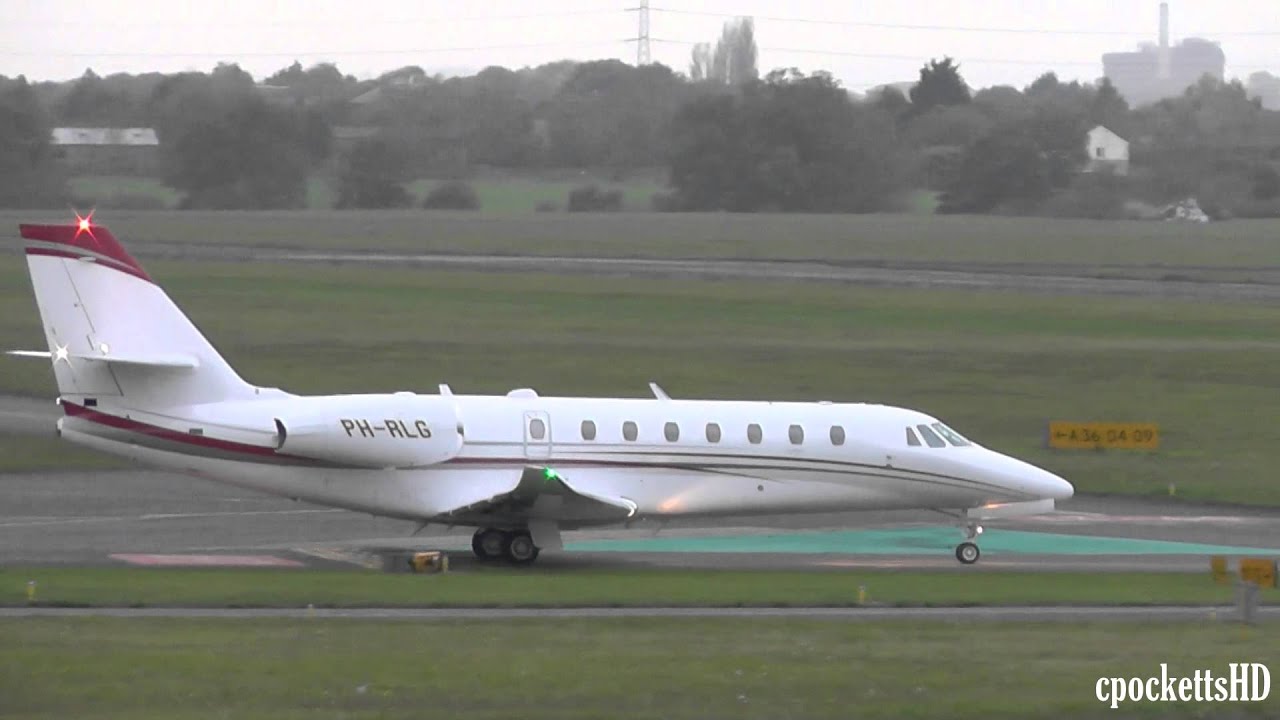 Brand New Cessna 680 Citation Sovereign - Close up landing and take off - Gloucestershire Airport