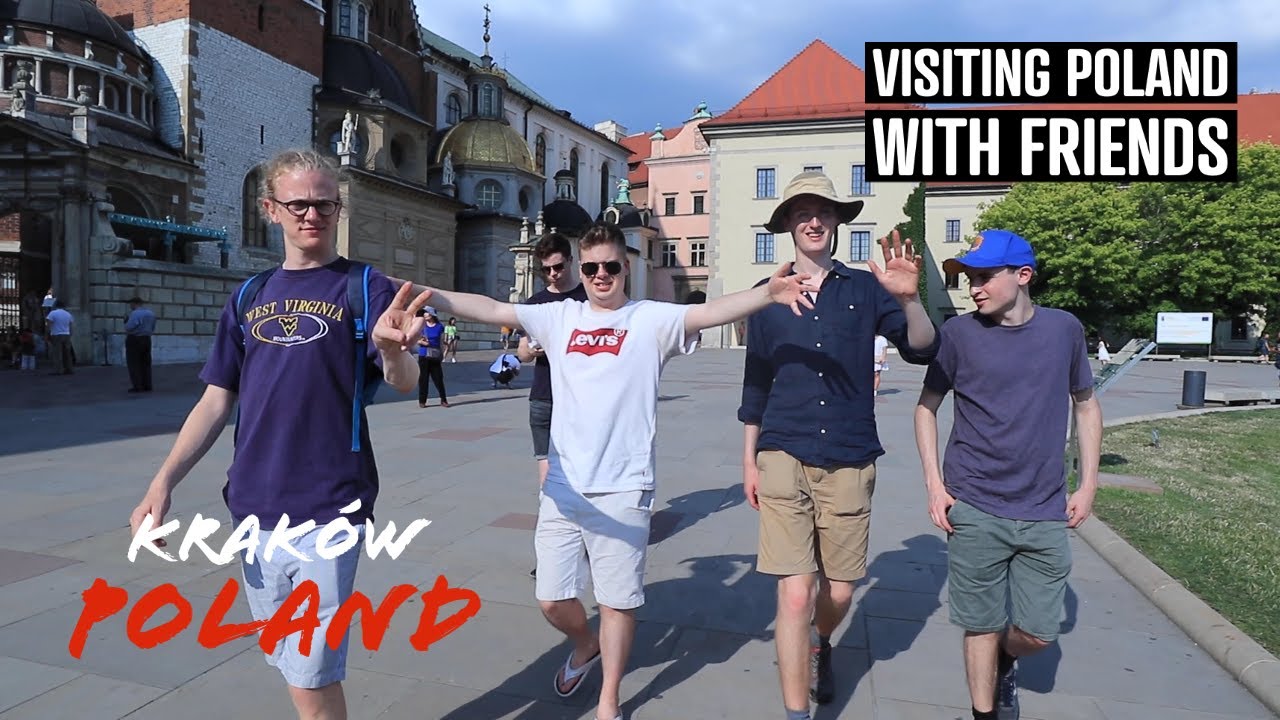 Visiting Kraków with a group of friends (Poland)  🇵🇱