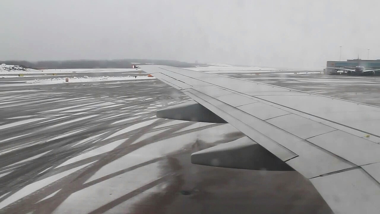 SAS Scandinavian Airlines 737-600 Stockholm-Oslo Takeoff, Inflight, Landing SK487