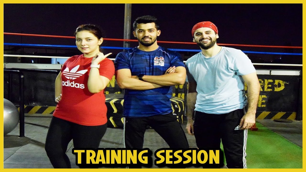 Training Session With Sabahat Sarhandi And Raza Talish (Plank Challenge) | Episode 4