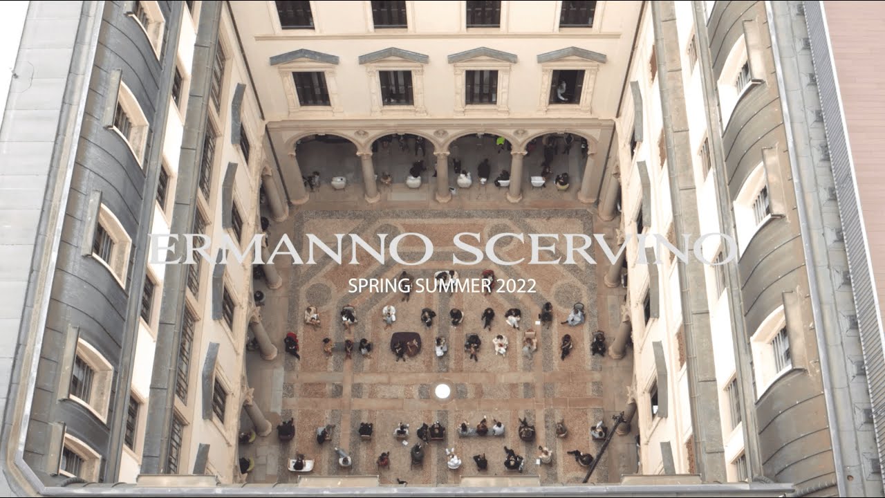 Ermanno Scervino SS22 Fashion Show