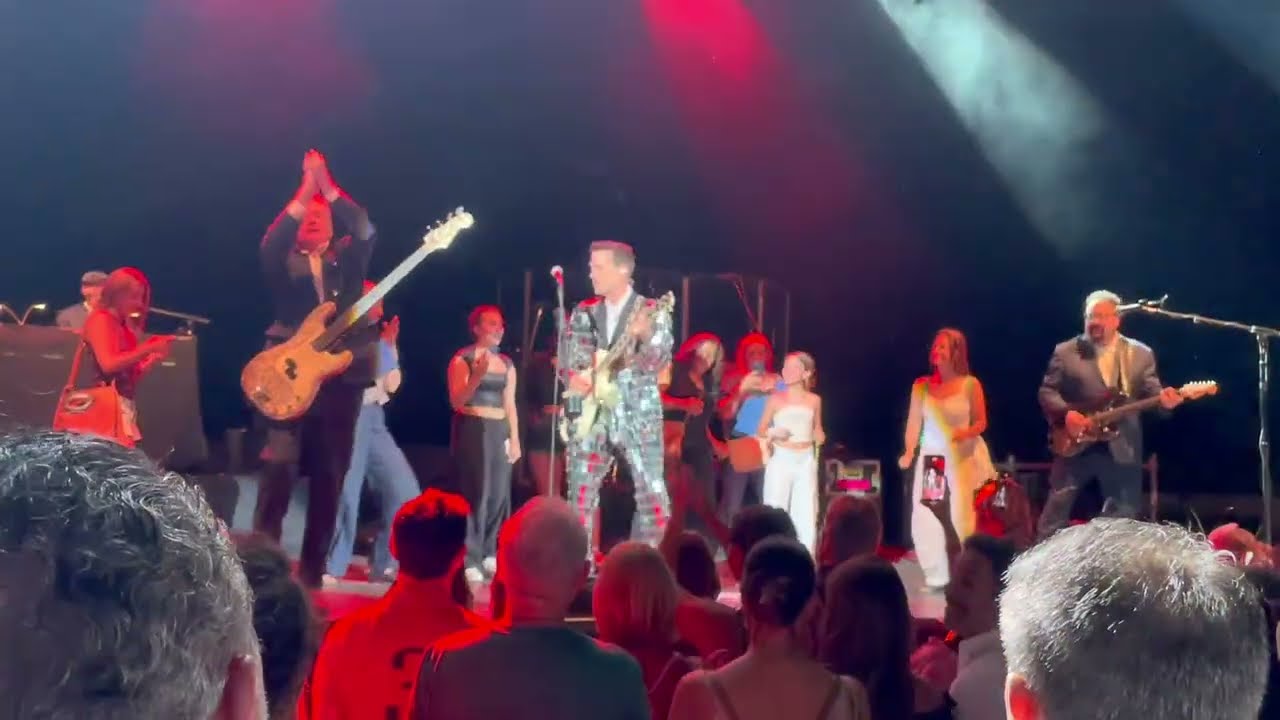 Chris Isaak - Baby Did a Bad Bad Thing - Live in Lisbon 2024